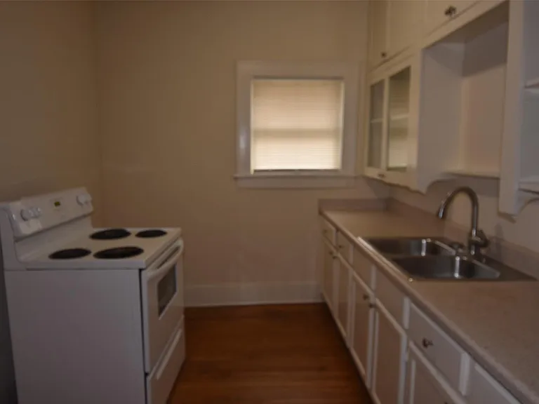 4618 Clay St #2 — Photo 9