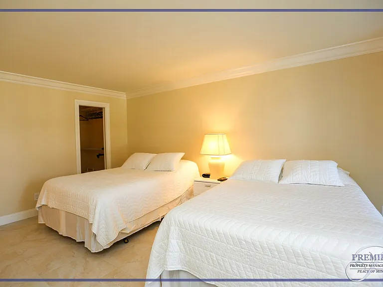 4551 Gulf Shore Blvd N #301 — Photo 29