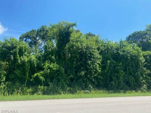5678 Easy St, Bokeelia, FL 33922