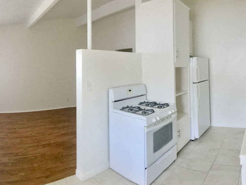 1st image of 801 E Anapamu St #7