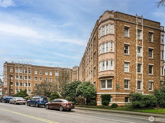 2nd image of 5810 Cowen Place NE #301