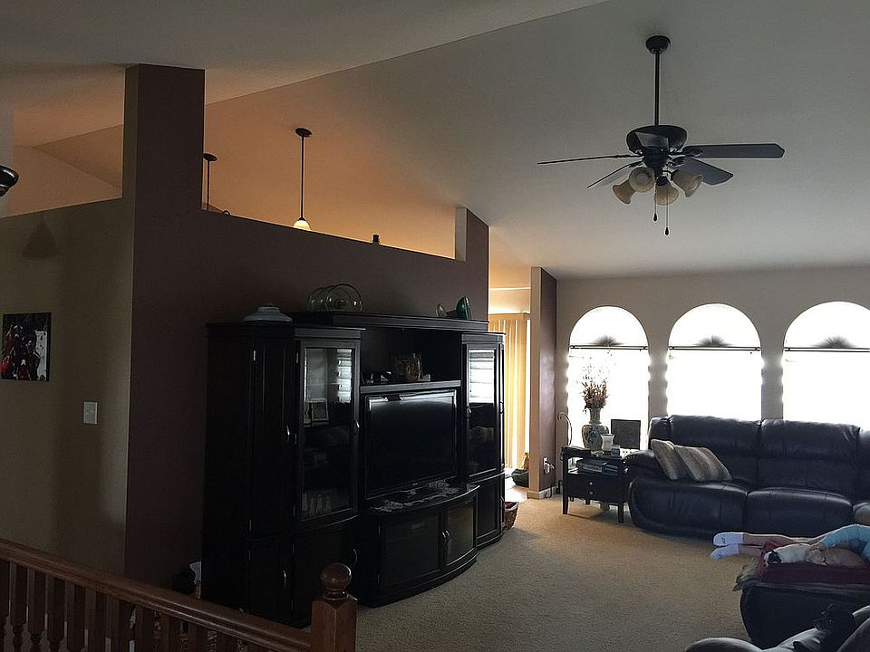 1st image of 600 Louisbourg Dr