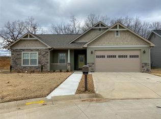 138 Deerfield Dr, Poplar Bluff, MO 63901