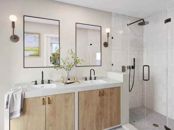 44 Captain Berties Way #203, Provincetown, MA 02657