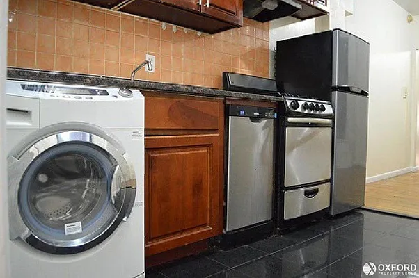 Rented by Oxford Property Group | media 13