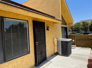 435 W 9th St UNIT H2, Upland, CA 91786