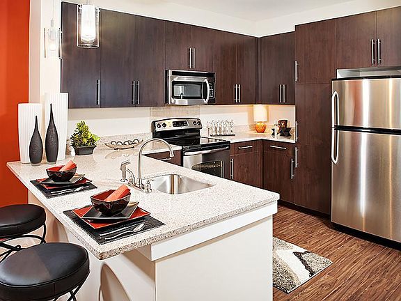 3rd image of 5501 45th Ave APT 530