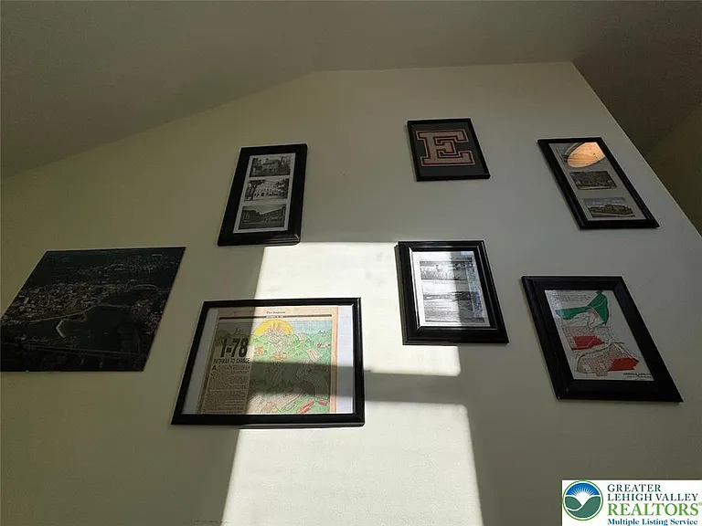 312 Lehigh Dr — Photo 32