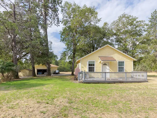 6901 Tunnel Loop Rd, Grants Pass, OR 97526