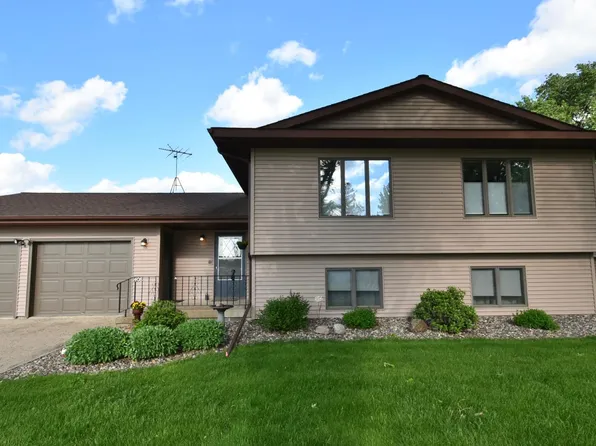 408 N 4th St, Goodhue, MN 55027