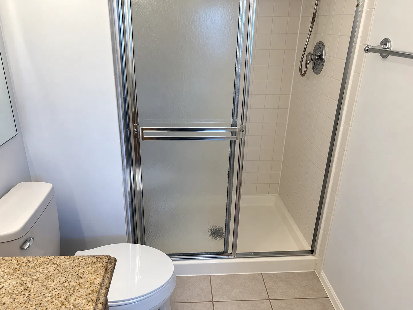 3 bed, 1858 sqft, $1,200 — Photo 3