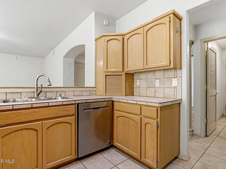 6141 Loma De Cristo Dr — Photo 17