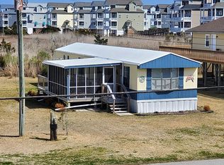 9012 W 9th St, Surf City, NC 28445