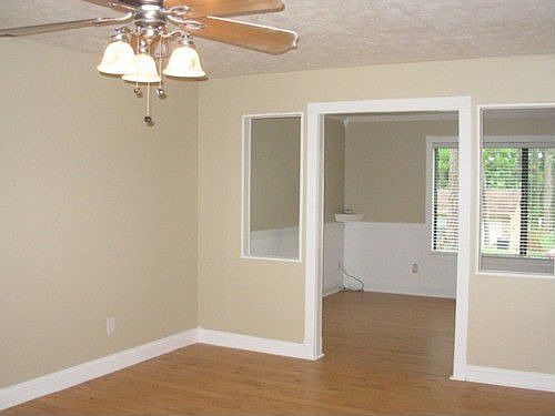 5th image of 2411 Gothic Dr
