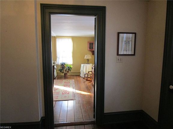 5th image of 502 E Liberty St