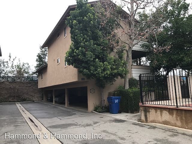 1st image of 10229 De Soto Ave