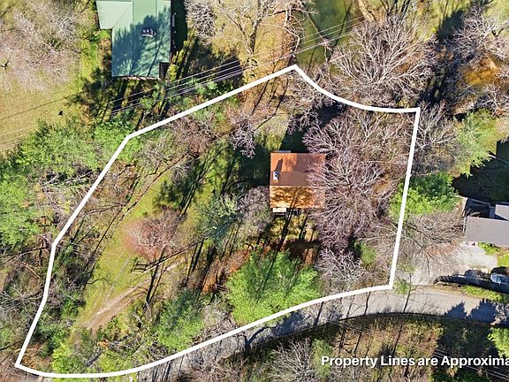 5th image of 215 McClure Mill Rd