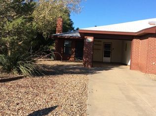 203 Fairway Ter N, Clovis, NM 88101