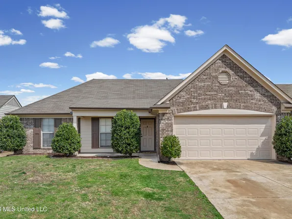 1620 Crescent Ln, Southaven, MS 38671