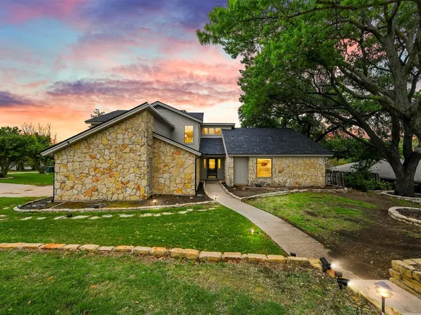 8501 Treetop Ct, Fort Worth, TX 76179