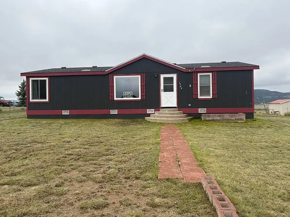 1904 La Mesa Dr, Raton, NM 87740