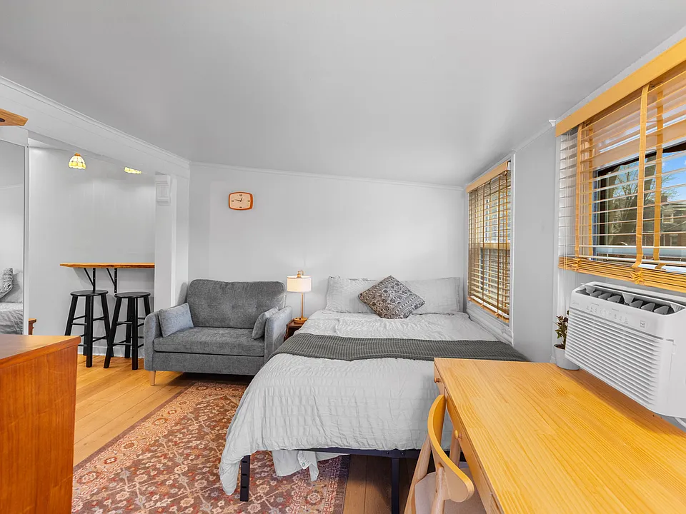 138 E James St #2