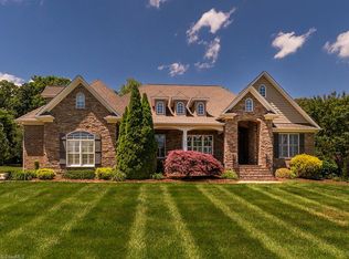 3403 Raccoon Run Dr, Burlington, NC 27215