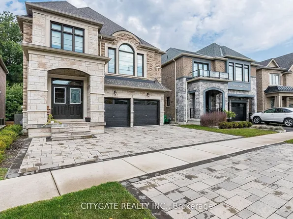 44 Elysian Fields Cir, Brampton, ON L6Y 6E8
