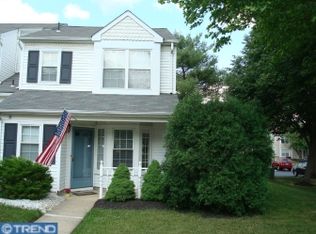 33 Taylors Way, Holland, PA 18966