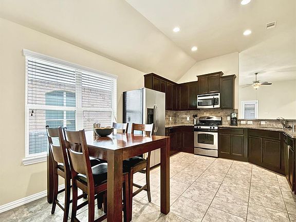 3rd image of 20526 S Blue Hyacinth Dr