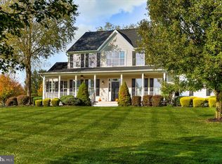 6040 Torrey Pines Dr, Mount Airy, MD 21771