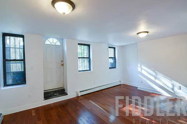 Rented by Fiddler Realty | media 12
