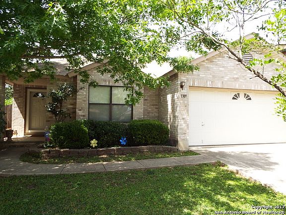 3rd image of 1307 Carmel Oaks