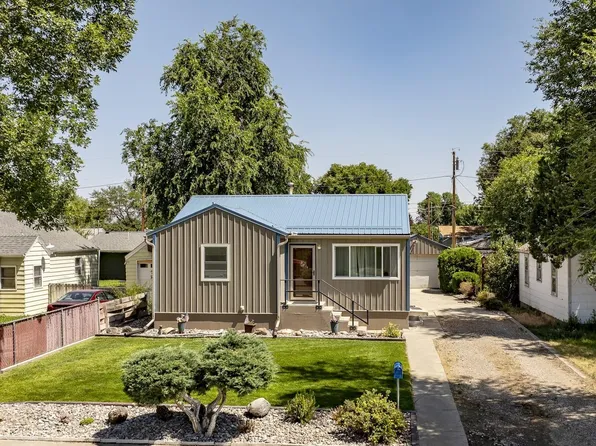 435 S Day St, Powell, WY 82435