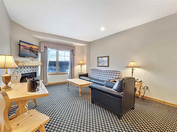 4th image of 2780 Boyne Mountain Roadunit Dr #16-C-319