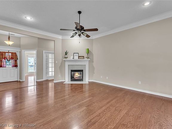 5th image of 1500 Thistle Cir