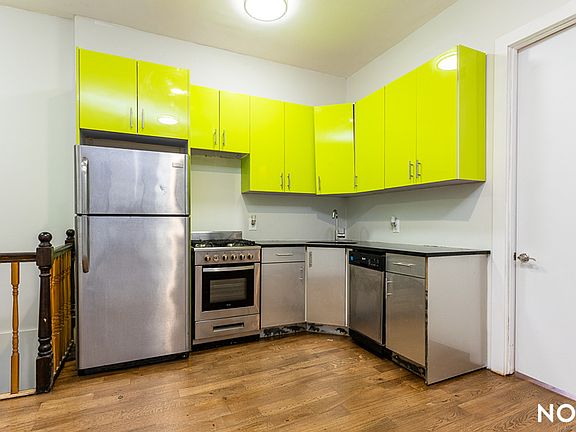 3rd image of 901 Bushwick Ave #1