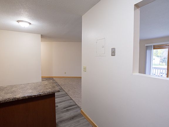 3rd image of 2253 Skillman Ave E APT 314