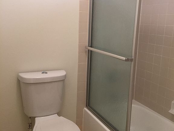 3rd image of 1512 Palm Ave APT A