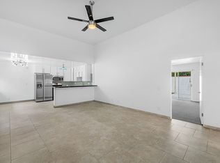 2970 E Ranchero Dr #6, Palm Springs, CA 92262