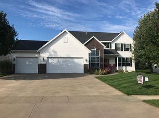 730 Bermier Dr, Marion, IA 52302