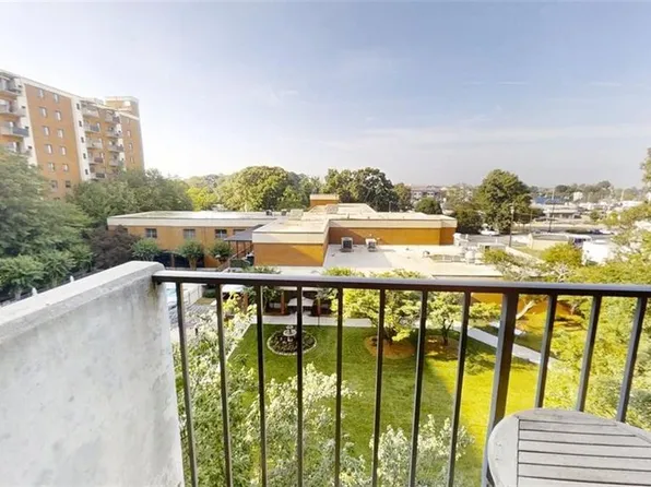 300 Johnson Ferry Rd NE Unit B506, Atlanta, GA 30328
