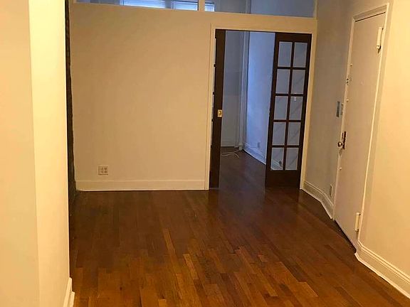 2nd image of 239 E 73rd St #1A
