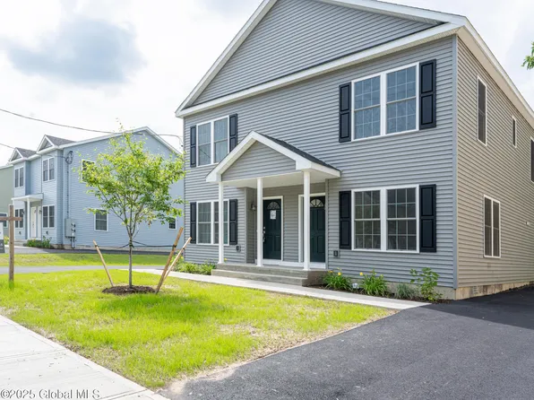 416 Summit Avenue, Schenectady, NY 12307