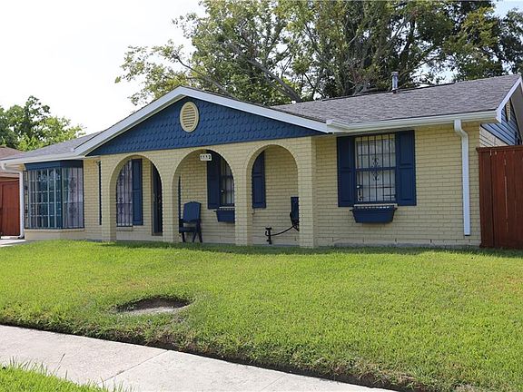 3rd image of 1112 King Dr