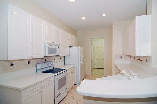 3rd image of 3780 Jungle Plum Dr E
