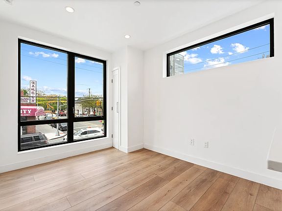 5th image of 901 60th St #2B