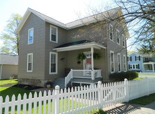 22 Boughton Ave, Pittsford, NY 14534
