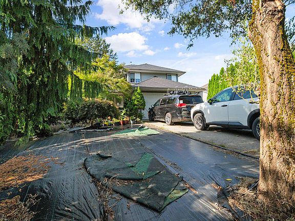 2nd image of 33852 Knight Ave