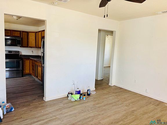 3rd image of 111 S Lincoln Ave